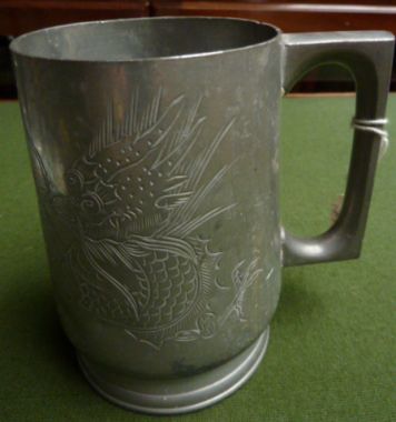 Details about   2 Vtg Heavy Pewter Stein Pair Chinese Dragon Hong Kong Clear Glass Bottom Mugs 